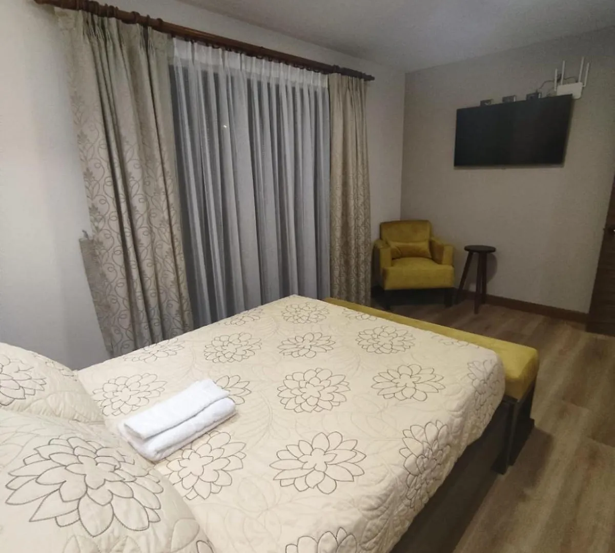 Gz Guest House Cuenca Apartament